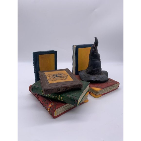 Harry Potter Sorting Hat And Books Collection Set - Picture 3 of 16